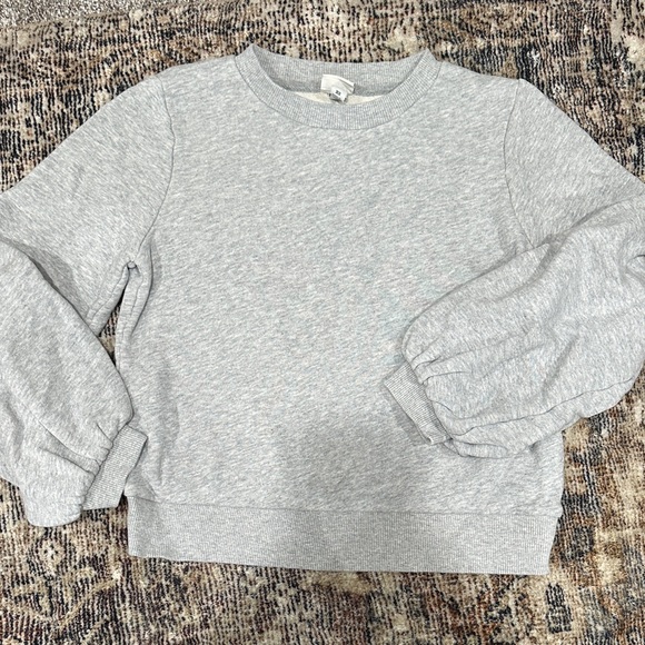 a new day Tops - a new day Light Gray Ribbed Crewneck Top